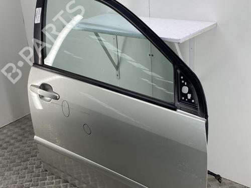 Used Right front door TOYOTA COROLLA (_E12_) 2.0 D-4D (CDE120R, CDE120L_) (116 hp) 22855767