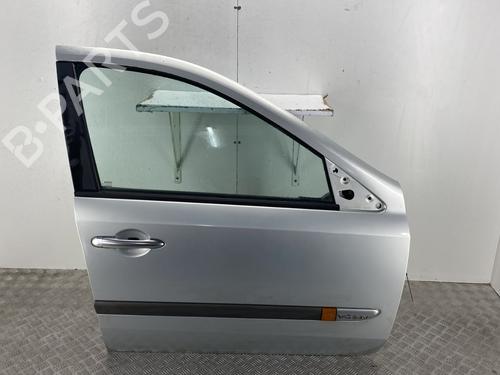 Used Right front door RENAULT LAGUNA II (BG0/1_) 3.0 V6 24V (BG01, BG02, BG0D, BG0Y) (207 hp) 31584235