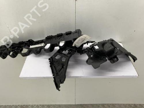 Used Front bumper bracket Front bumper bracket RENAULT CLIO IV (BH_) 1.5 dCi 90 (90 hp) 22862910 22862910