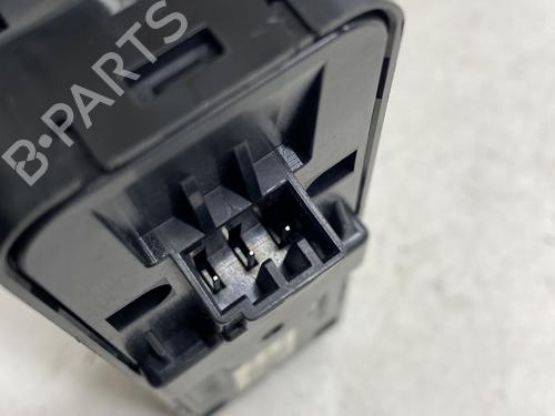 Right front window switch VOLVO C30 (533) 1.6 D | BP38955513I26 - Image 3