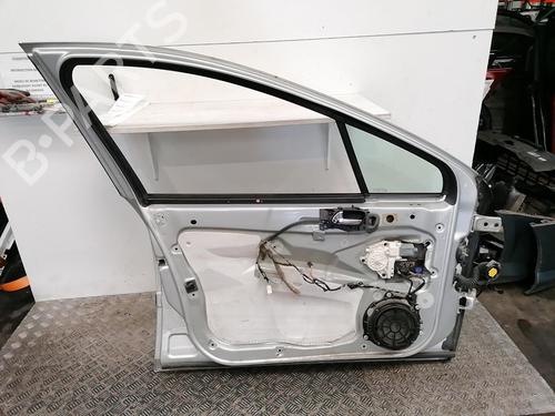Left front door PEUGEOT 407 (6D_) 2.0 HDi 135 (6DRHRH, 6DRHRE, 6DRHRG, 6DRHRJ) | BP22854489C2 