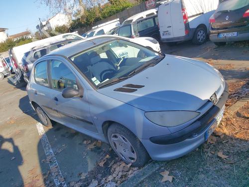 Right headlight PEUGEOT 206 Hatchback (2A/C) 1.4 i | BP25214108C29 