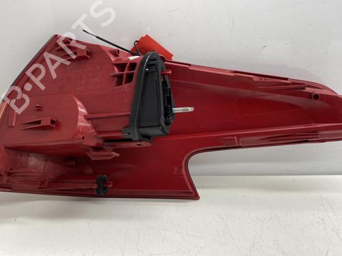 left-taillight-citroen-c5-iii-break-rw_-2008-2009-2010-2011-2012-2013-2014-2015-2016-2017-32858582 main image