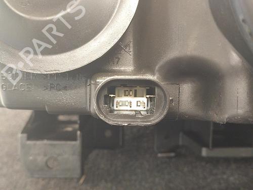 Used Right headlight Right headlight RENAULT LAGUNA I (B56_, 556_) 1.6 16V (B568, B561) (107 hp) 22858708 22858708