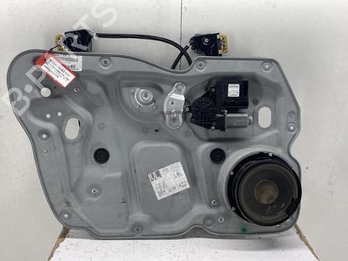Vindusheismekanisme venstre foran VW TOURAN (1T3) 1.6 TDI (105 hp) 31753449