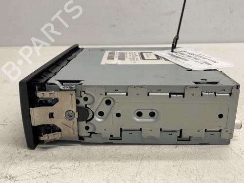 Used Radio Radio RENAULT TWINGO II (CN0_) 1.2 16V (CN0K, CN0V, CN0A) (76 hp) 24979750 24979750