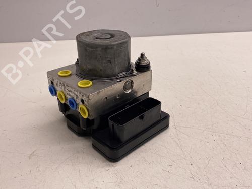 abs-pump-opel-corsa-e-x15-14-08-68-95522565-2014-22860283 main image