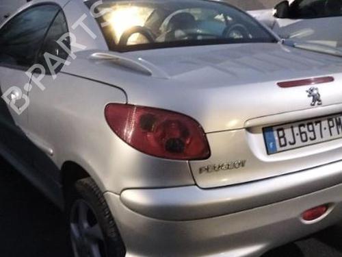 Right taillight PEUGEOT 206 CC (2D) 1.6 16V (2DNFUF, 2DNFUR) | BP23568575C35 