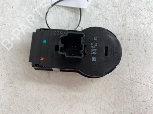 Used Headlight switch Headlight switch 39420910 39420910
