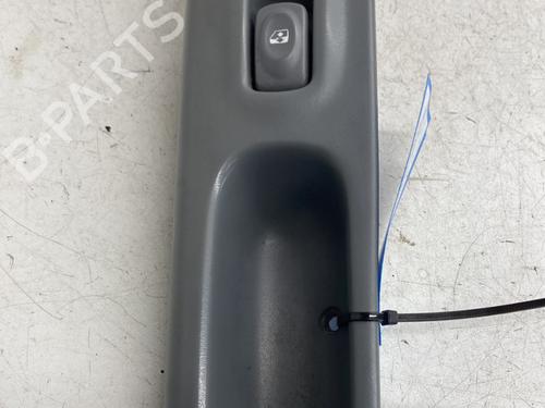 Used Right front window switch RENAULT TWINGO I (C06_) 1.2 (C066, C068) (58 hp) 29528801