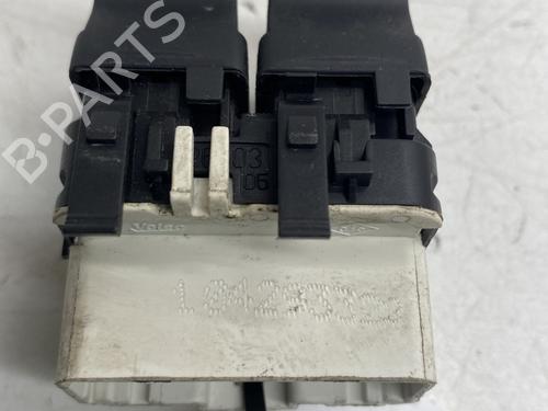 Right front window switch RENAULT CLIO III (BR0/1, CR0/1) 1.5 dCi (C/BR0G, C/BR1G) | BP31251624I26 