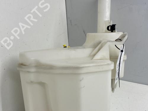Used Windscreen washer tank PEUGEOT 108 1.2 (82 hp) 30490933