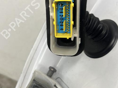 right-front-door-peugeot-partner-box-bodympv-2008-33304169 main image