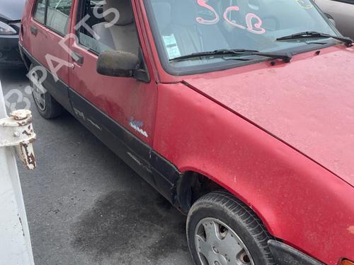 Brugte RENAULT SUPER 5 (B/C40_) 1.4 Cat (B/C/407) 4789667