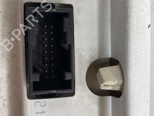 Used Display monitor Display monitor CITROËN C3 I (FC_, FN_) 1.4 i (73 hp) 31799708 31799708