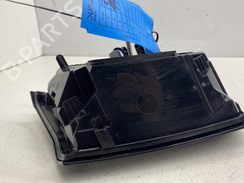 Used Right tailgate light Right tailgate light PEUGEOT 3008 II SUV (MC_, MR_, MJ_, M4_) 2.0 BlueHDi 180 (177 hp) 28189303 28189303