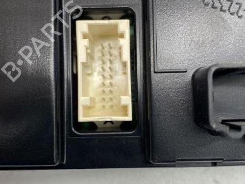 Climate control RENAULT SCÉNIC II (JM0/1_) 1.6 (JM0C, JM0J, JM1B) | BP22849245I5 