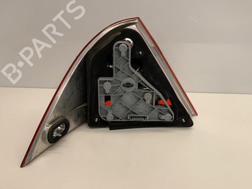 Used Right taillight Right taillight MERCEDES-BENZ C-CLASS (W203) C 200 CDI (203.004) (116 hp) 22854484 22854484