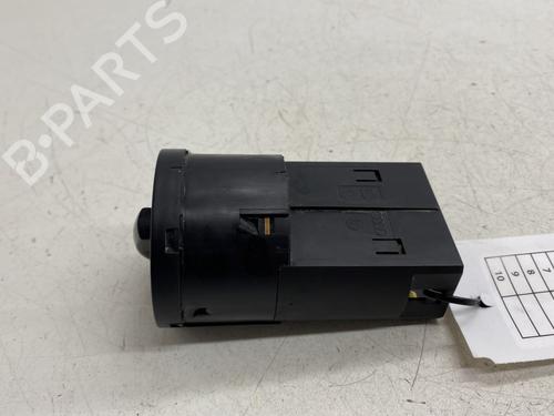 Used Headlight switch Headlight switch VW TRANSPORTER T5 Van (7HA, 7HH, 7EA, 7EH) 2.0 TDI (140 hp) 34390373 34390373