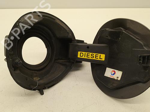 Used Fuel flap PEUGEOT 308 II (LB_, LP_, LW_, LH_, L3_) 1.6 BlueHDi 120 (120 hp) 22849796