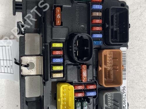 Used Fuse box Fuse box PEUGEOT 207 (WA_, WC_) 1.6 HDi (92 hp) 26683557 26683557
