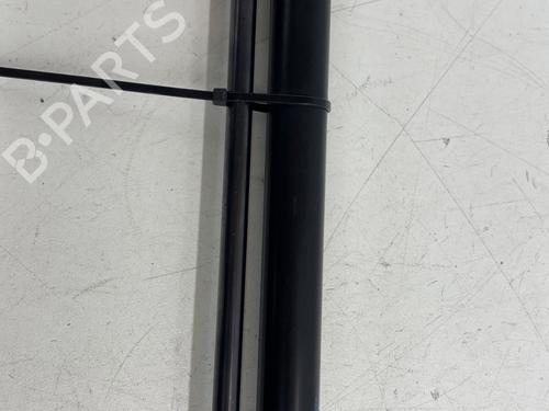 tailgate-lift-support-vw-passat-b8-variant-3g5-cb5-2014-26274256 main image