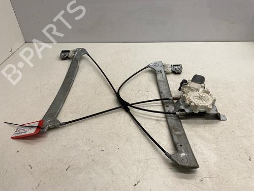 Lève-vitre avant gauche Lève-vitre avant gauche SMART FORFOUR (454) 1.1 (454.030) (75 hp) 34348022 34348022