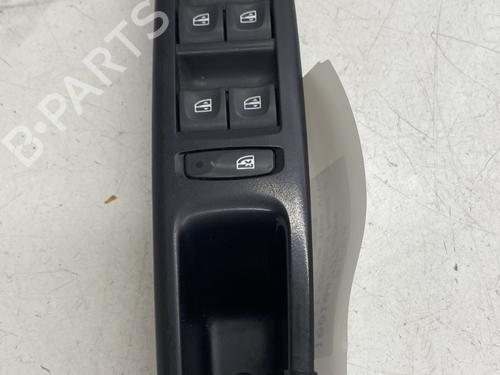 Used Switch RENAULT SCÉNIC III (JZ0/1_) 1.5 dCi (110 hp) 23209642
