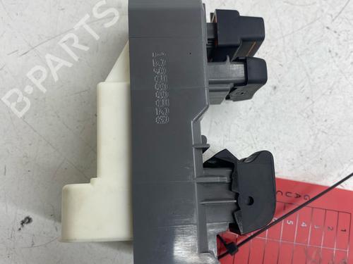 Left front window switch TOYOTA YARIS (_P13_) 1.5 Hybrid (NHP130_, NHP130) | BP38186545I27 - Image 2