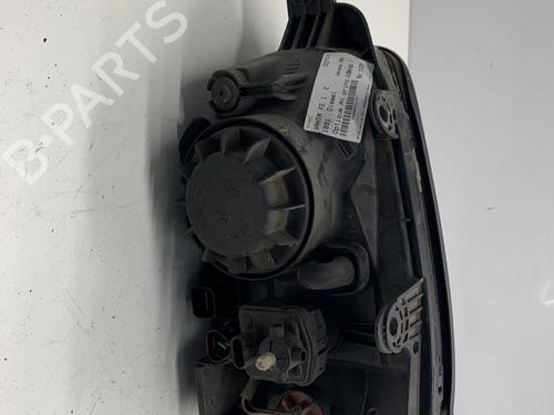Used Right headlight HYUNDAI SANTA FÉ I (SM) 2.0 CRDi 4x4 (125 hp) 22857245
