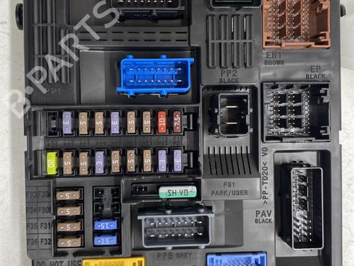 Used Fuse box Fuse box CITROËN BERLINGO Box Body/MPV (K9) 1.5 BlueHDi 100 (102 hp) 23831501 23831501
