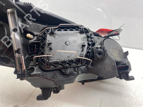 left-headlight-renault-megane-iii-hatchback-bz01_-b3_-2008-38512219 main image