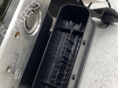 ABS pump PEUGEOT 206 SW (2E/K) 1.4 HDi | BP33012737M43 - Image 3