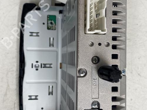 Radio DACIA SANDERO II 1.0 SCe 75 (B8JC, B8JD, B8NC) | BP30699901E6