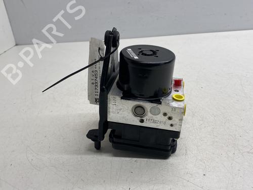 Used ABS pump VW TOURAN (1T3) 1.6 TDI (105 hp) 30905563