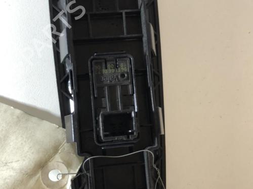 Used Right front window switch Right front window switch CITROËN C4 Coupe (LA_) 1.6 HDi (109 hp) 22858962 22858962