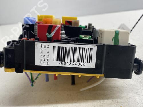 Fuse box PEUGEOT 3008 II SUV (MC_, MR_, MJ_, M4_) 1.2 THP/ PureTech 130 (MRHNSM, MRHNSU, MRHNSJ, MRHNYW,... | BP28139642E1 