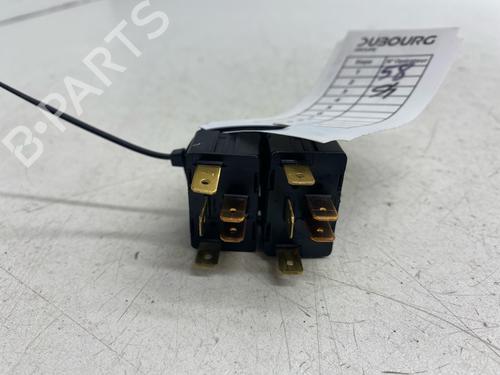 Right front window switch AUDI A4 B5 (8D2) 1.6 | BP38955524I26 - Image 2