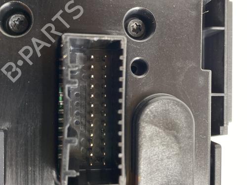 Used Radio Radio RENAULT KOLEOS I (HY_) 2.0 dCi (HY0K) (150 hp) 22859494 22859494