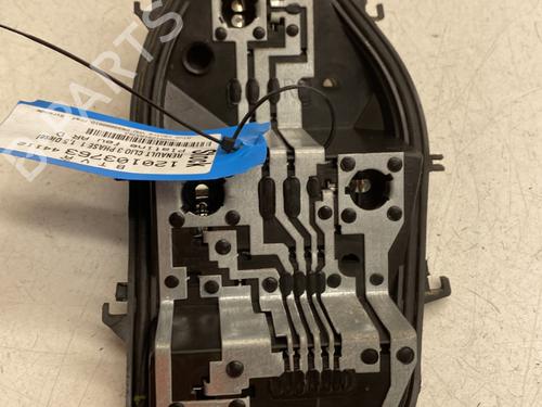 Lampeholder RENAULT CLIO III (BR0/1, CR0/1) 1.5 dCi (BR17, CR17) (86 hp) 32065342