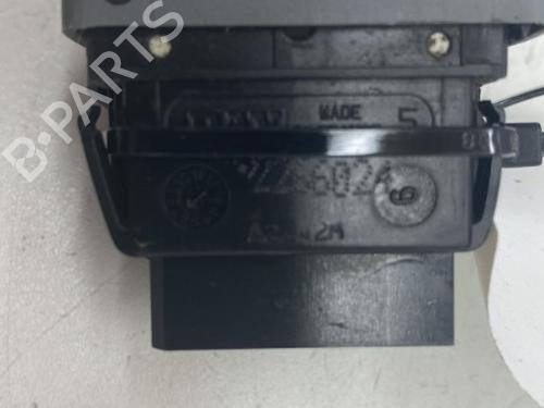 Used Right front window switch Right front window switch RENAULT TWINGO I (C06_) 1.2 16V (C06C, C06D, C06K) (75 hp) 22860821 22860821