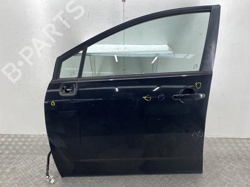 Used Left front door TOYOTA COROLLA Verso (ZER_, ZZE12_, R1_) 2.2 D-4D (AUR10_, AUR10R) (136 hp) 30174478