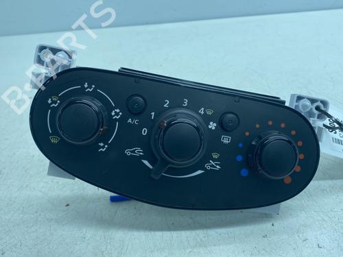 climate-control-dacia-sandero-ii-2012-29139540 main image