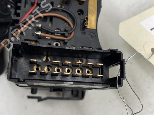 Used Switch Switch RENAULT ESPACE IV (JK0/1_) 2.0 dCi (JK01, JK02, JK1J, JK1K, JK1H) (150 hp) 22851268 22851268