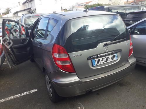 Gebruikte MERCEDES-BENZ A-CLASS (W169) A 180 CDI (169.007, 169.307) (109 hp) 4261644 Onderdelen