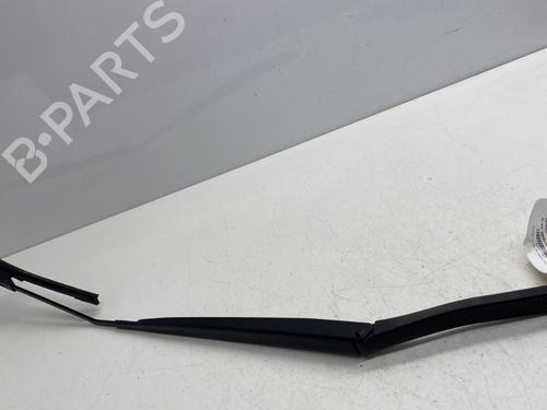 Used Front windshield wiper arm RENAULT CLIO IV (BH_) 1.5 dCi 75 (75 hp) 22860469