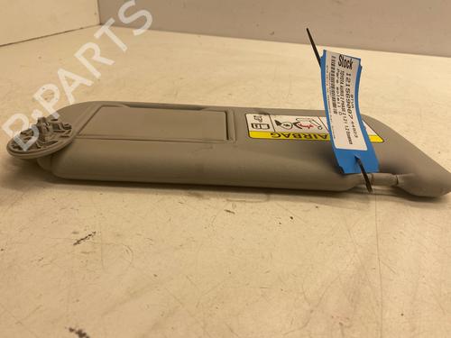 Used Right sun visor Right sun visor 38453959 38453959