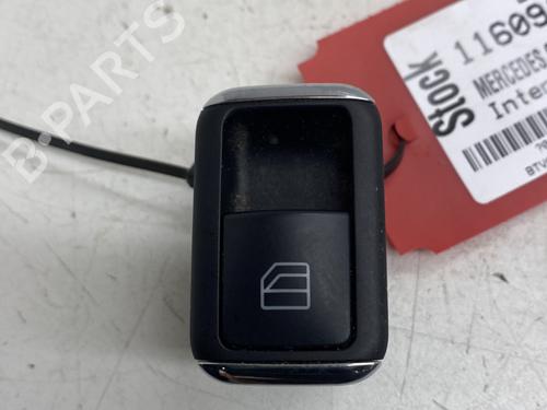 Venstre bak elrute bryter MERCEDES-BENZ C-CLASS T-Model (S204) C 220 CDI (204.202) (170 hp) 30822665