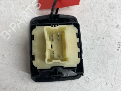 Right front window switch DACIA SANDERO II 1.5 dCi 75 / Blue dCi 75 (B8JW, B8M4, B8AH, B8M7, B8M6) | BP39663157I26 - Image 2