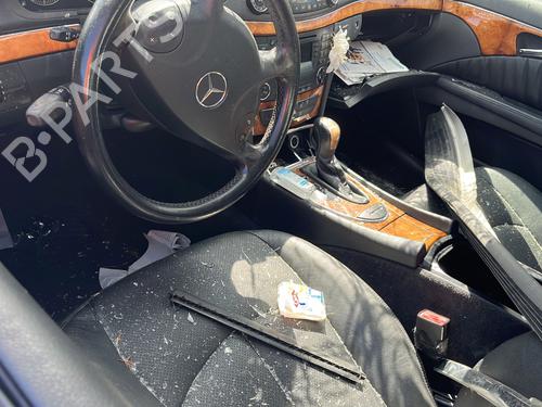 Right front fog light MERCEDES-BENZ E-CLASS (W211) E 220 CDI (211.006) | BP31642251C31 